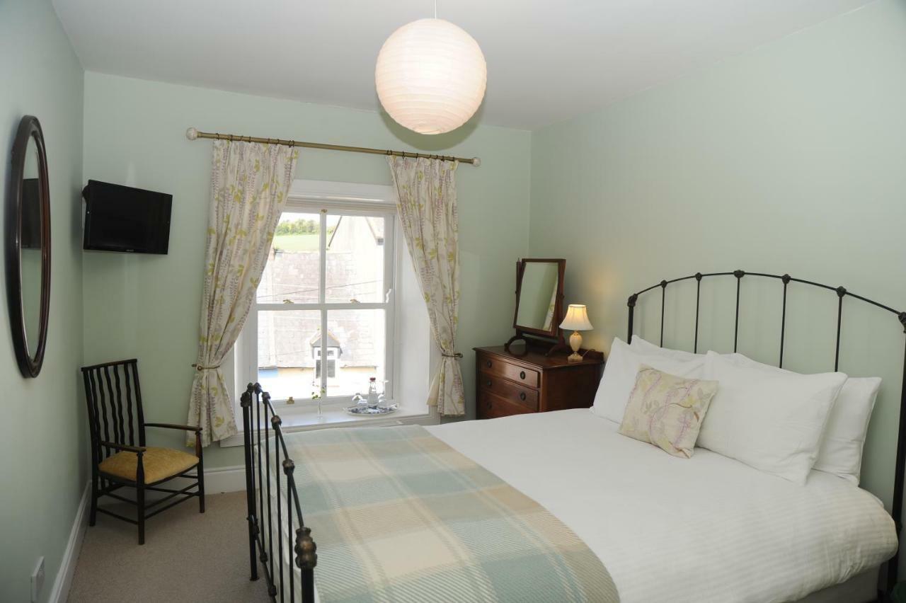 Wisteria House B&B Cloyne Bagian luar foto