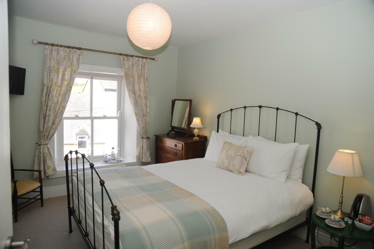 Wisteria House B&B Cloyne Bagian luar foto
