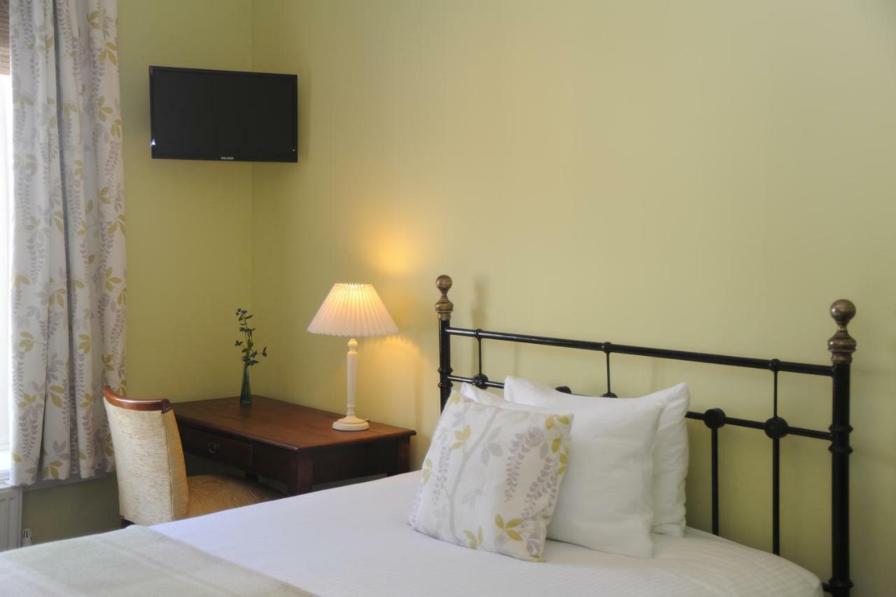 Wisteria House B&B Cloyne Bagian luar foto